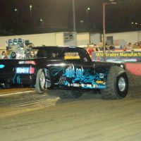 6200 2wd Trucks