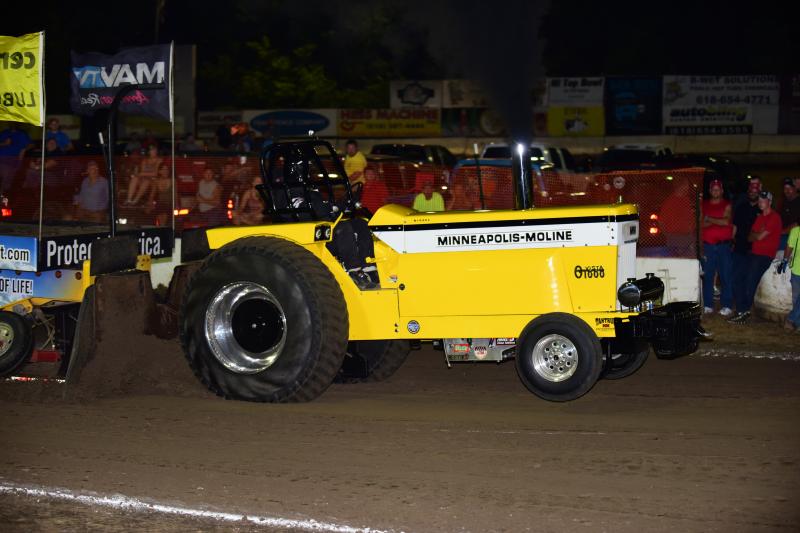 10,000 PRO STOCK TRACTORS